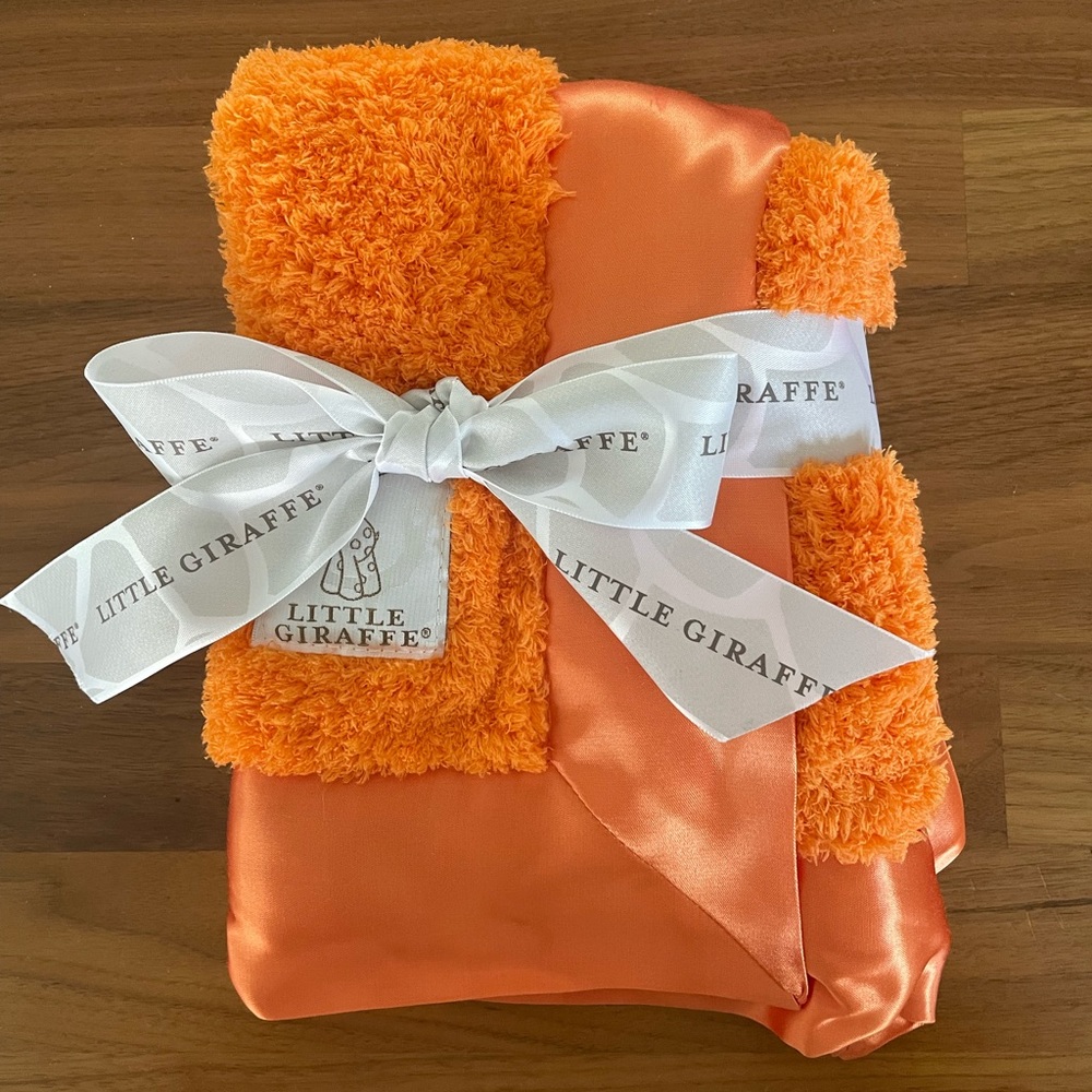 Little Giraffe Chenille Blanky